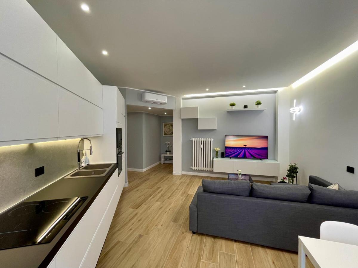 Luxury Downtown - Milan Mf Apartments Exteriör bild